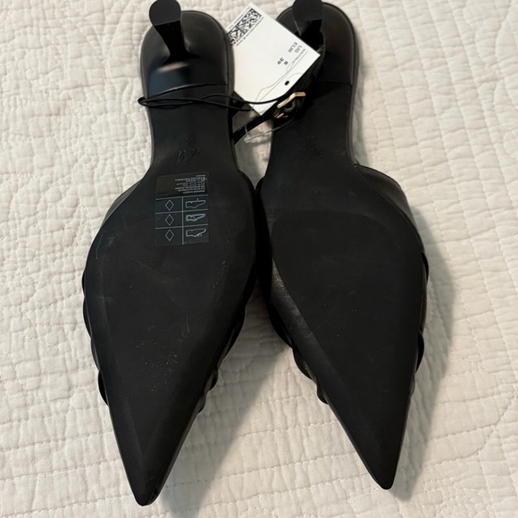 ๐NWT H&M Black Slingback Women's Kitten heel Shoes 8๐ - Picture 6 of 6